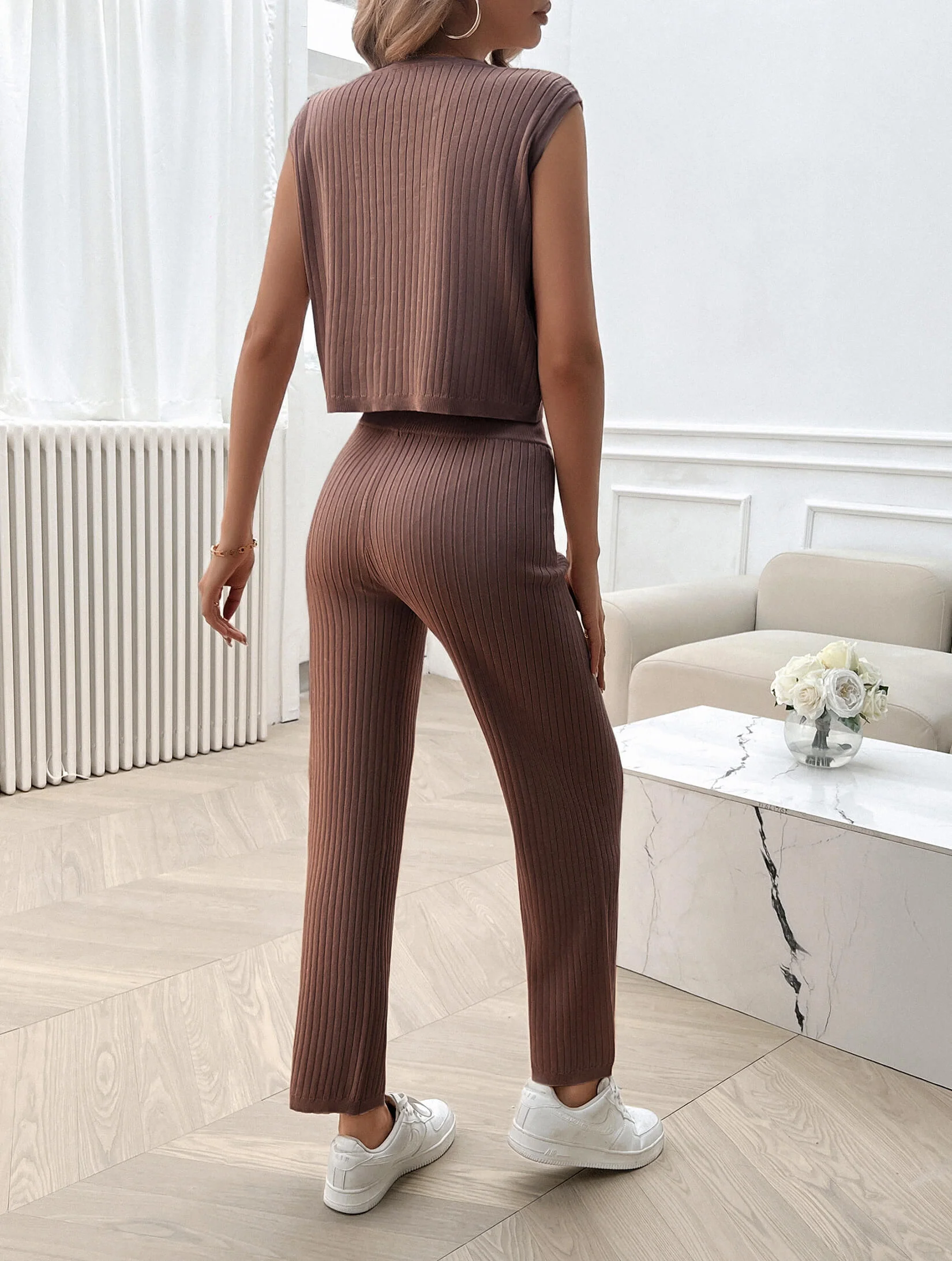 Alaia Crew Neck Knitted Matching Sets - Image 11