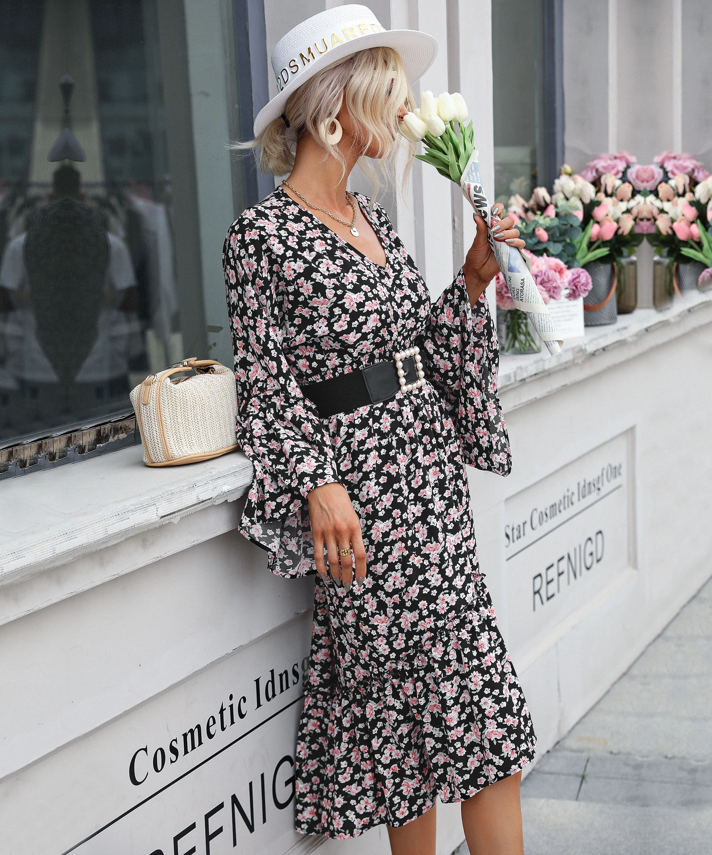 ANTHEM Flared Sleeve Midi Dress - Black - Image 3