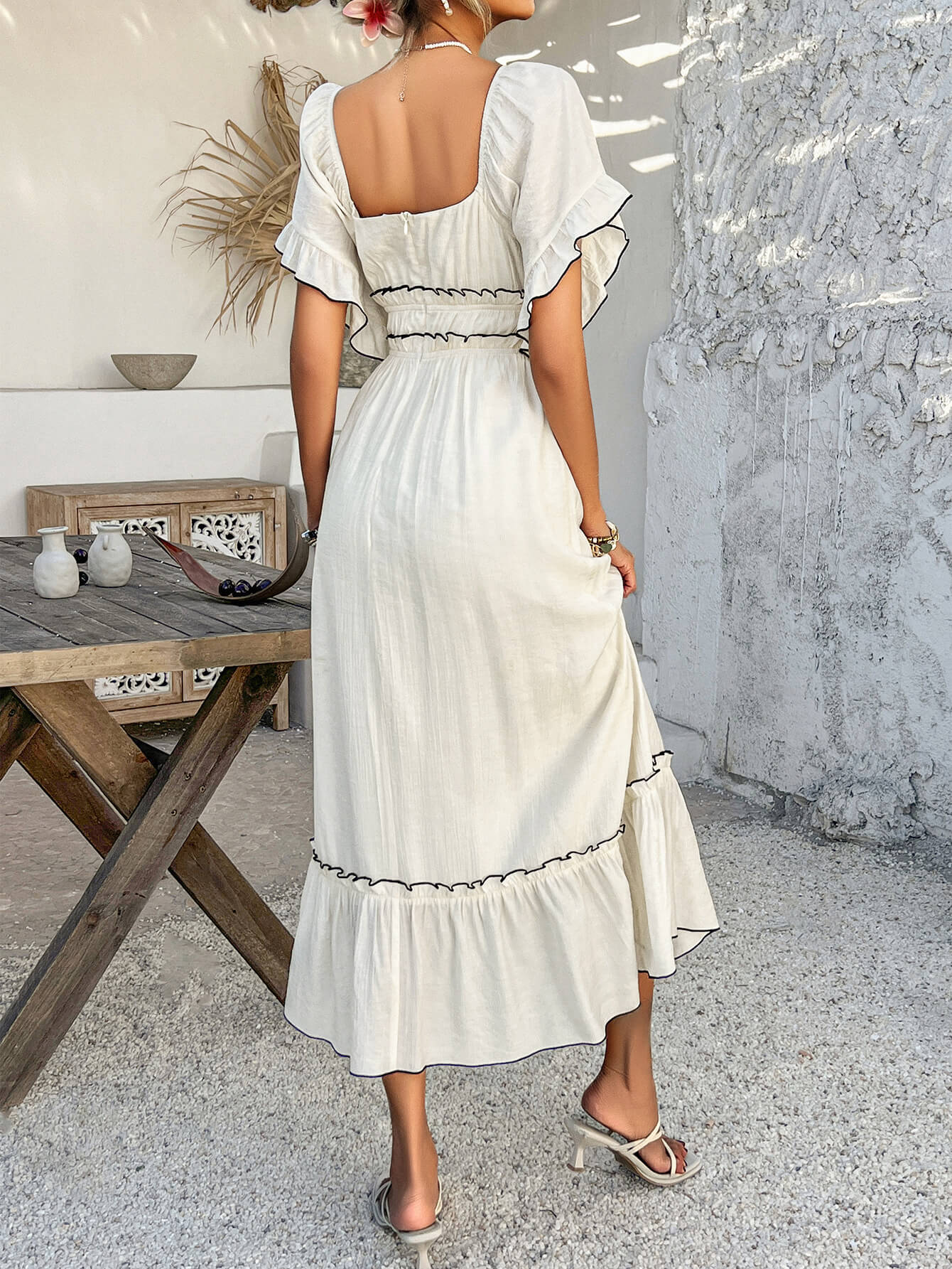 Aubrianna Ruched Contrast Trim Maxi Dress - white - Image 3