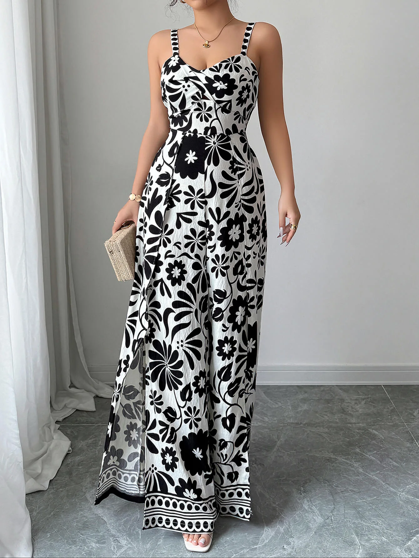 Bliss Escape Floral Jumpsuit - black - Image 5