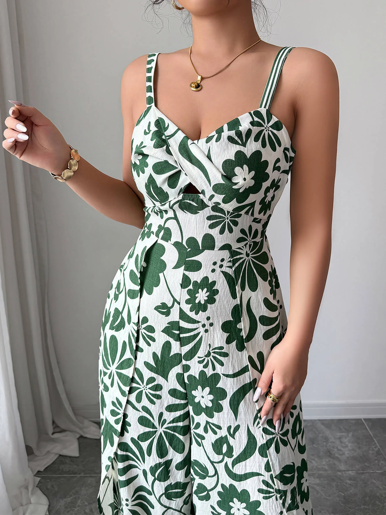 Bliss Escape Floral Jumpsuit - green - Image 4
