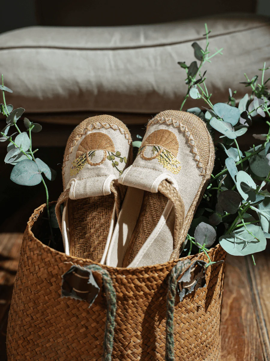 CACTUS ROSE | BASKET EMBROIDERED LINEN ESPADRILLE LOAFER - BEIGE - Image 6