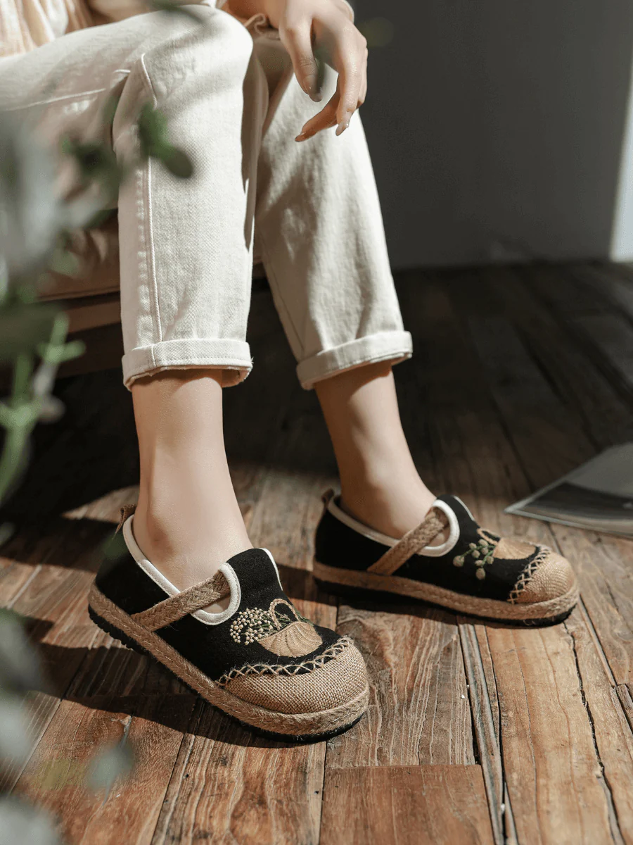 CACTUS ROSE | BASKET EMBROIDERED LINEN ESPADRILLE LOAFER - BLACK - Image 6