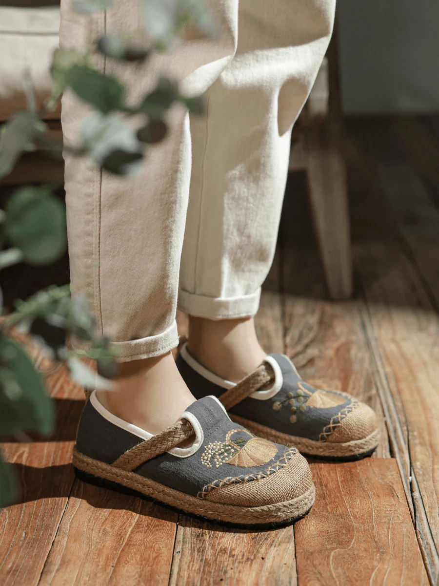 CACTUS ROSE | BASKET EMBROIDERED LINEN ESPADRILLE LOAFER - GREY - Image 2