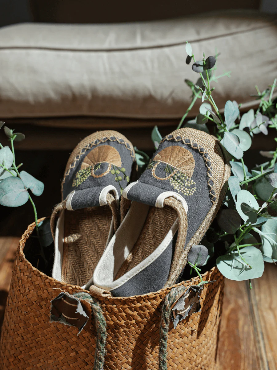 CACTUS ROSE | BASKET EMBROIDERED LINEN ESPADRILLE LOAFER - GREY - Image 7