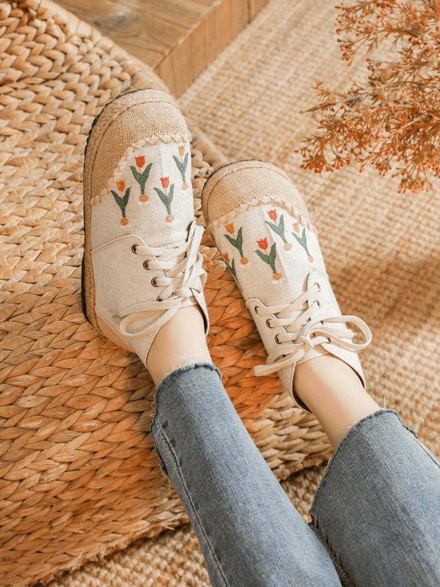 CACTUS ROSE | BEIGE RETRO EMBROIDERED LINEN SNEAKER - Image 6