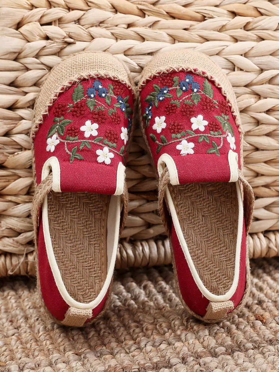 Cactus Rose | Berry Daisy Embroidered Linen Espadrille Loafers - Red - Image 2
