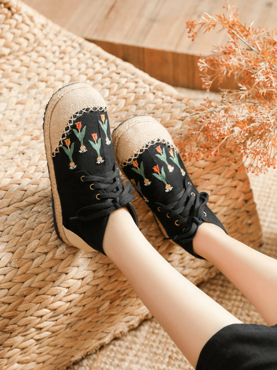 CACTUS ROSE | BLACK RETRO EMBROIDERED LINEN SNEAKER - Image 6