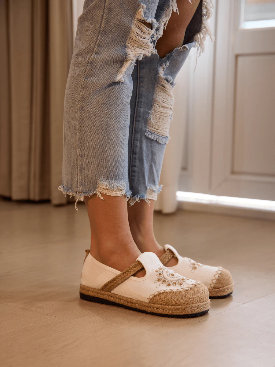 Cactus Rose | Blooming Moon Embroidered Linen Espadrilles - Cream - Image 2