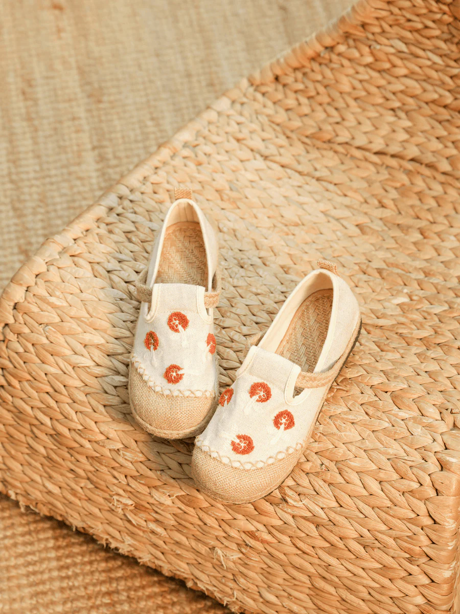 CACTUS ROSE | BLOSSOM EMBROIDERED LINEN ESPADRILLE LOAFER - BEIGE - Image 3