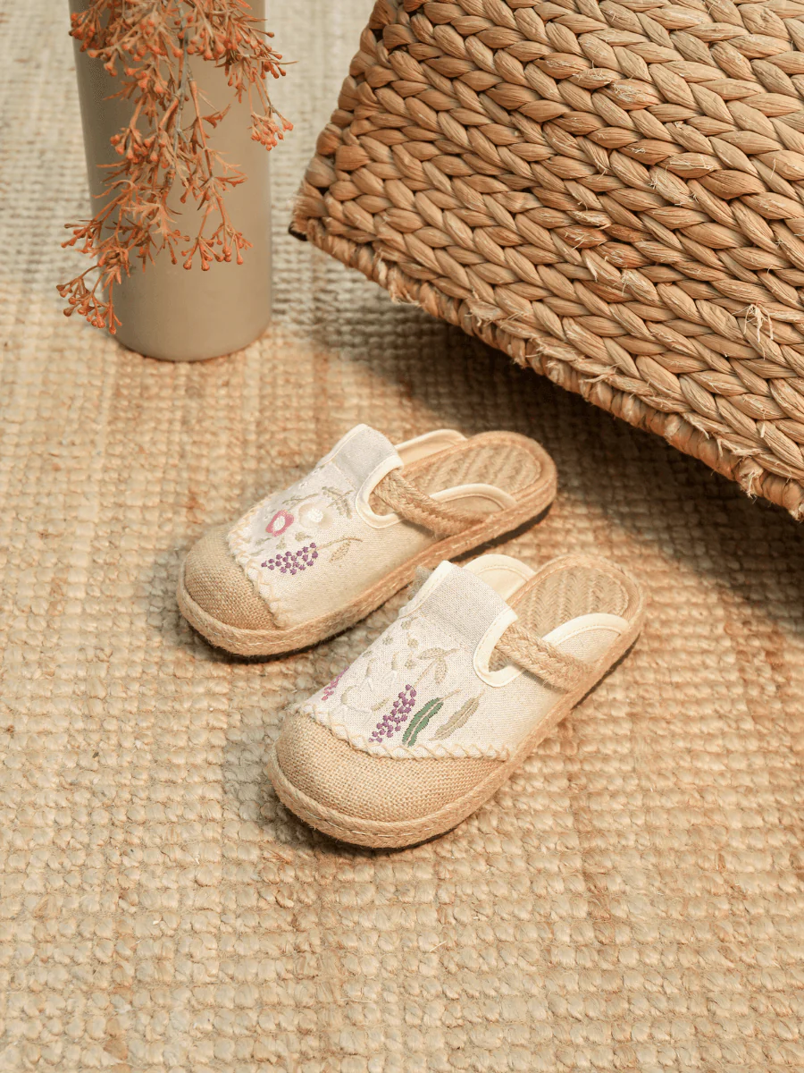CACTUS ROSE | BLOSSOM WHEAT EMBROIDERED LINEN MULE - BEIGE - Image 2