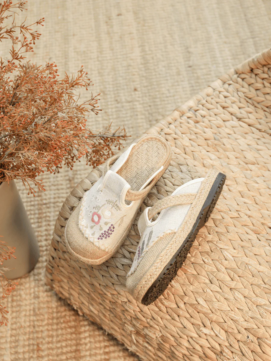 CACTUS ROSE | BLOSSOM WHEAT EMBROIDERED LINEN MULE - BEIGE - Image 3