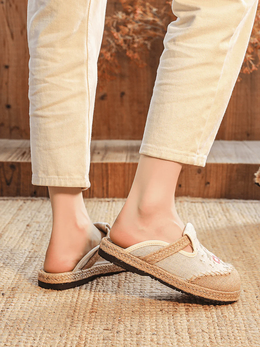 CACTUS ROSE | BLOSSOM WHEAT EMBROIDERED LINEN MULE - BEIGE - Image 6
