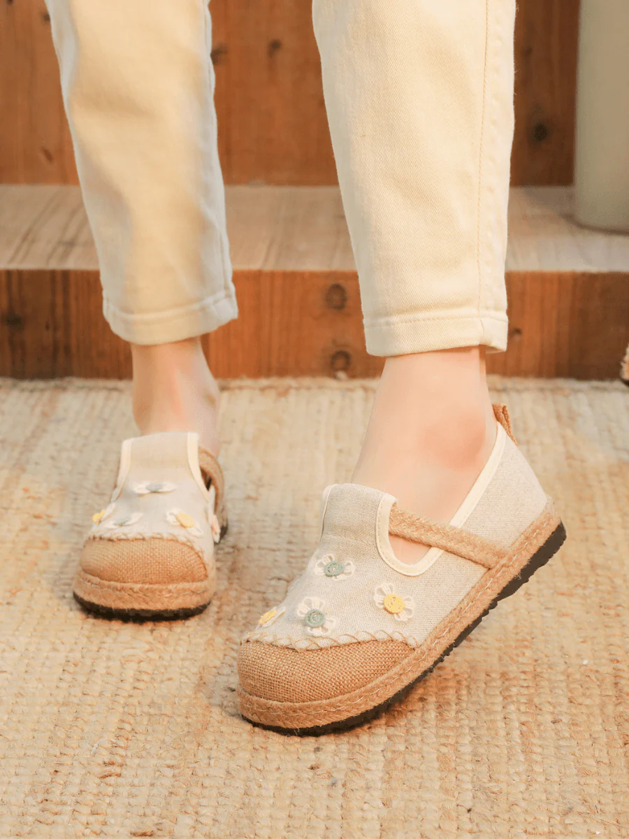 CACTUS ROSE | CHARLIZE BOW TIE APPLIQUE LINEN LOAFER - APRICOT - Image 4