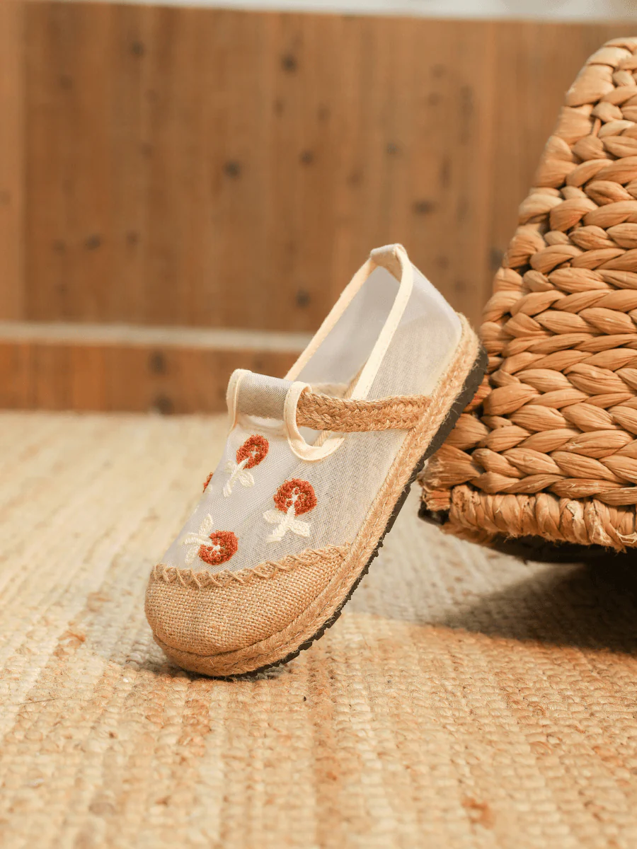 CACTUS ROSE | DAISY EMBROIDERED ESPADRILLE LINEN LOAFER - Image 3