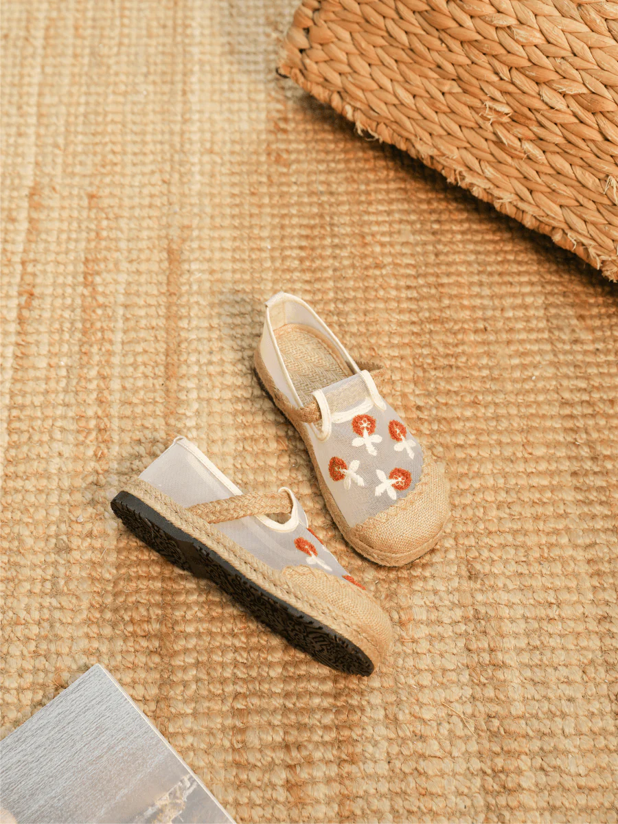 CACTUS ROSE | DAISY EMBROIDERED ESPADRILLE LINEN LOAFER - Image 4