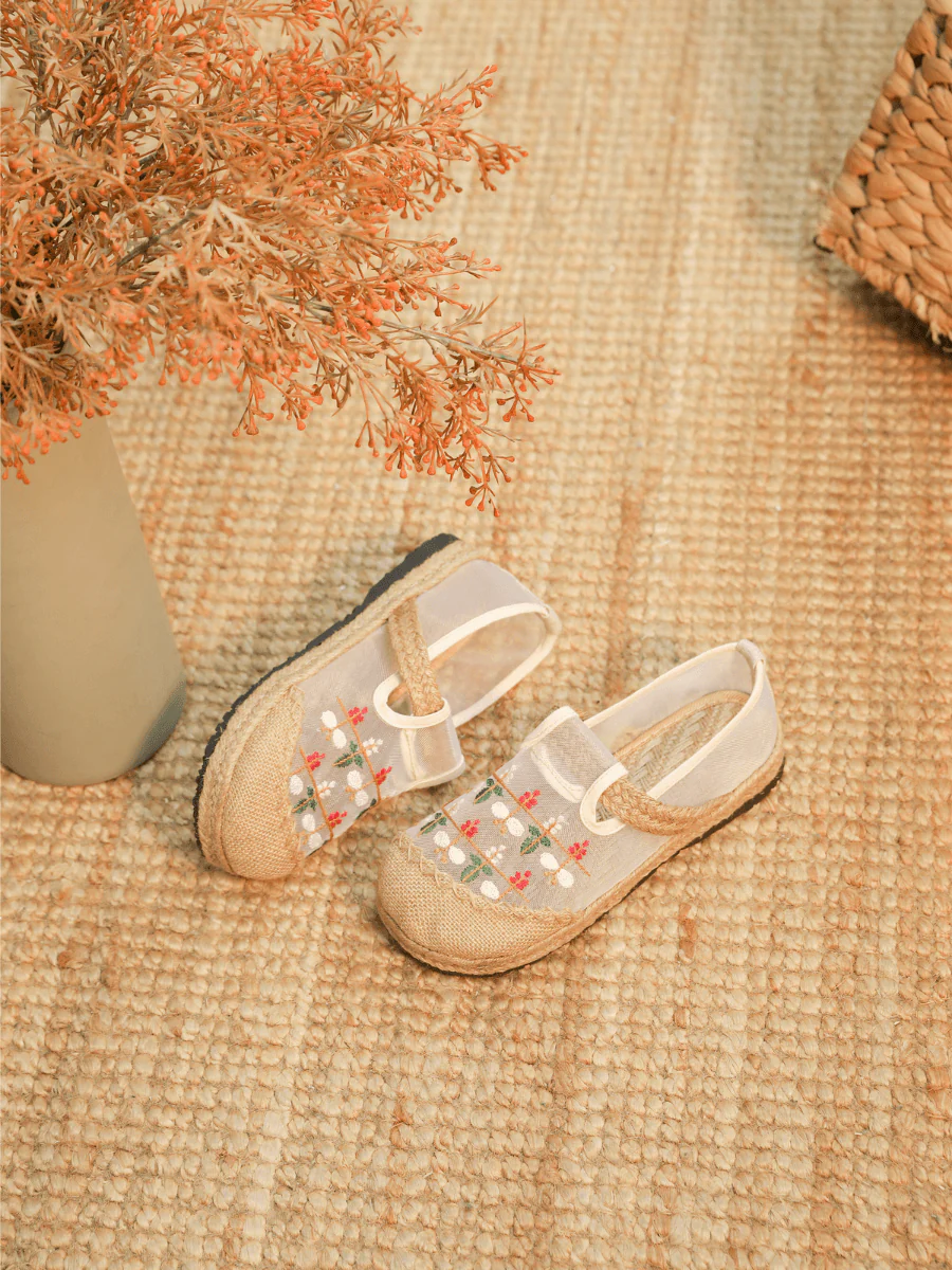 CACTUS ROSE | EMBROIDERED DAISY MESH UPPER LINEN ESPADRILLE - Image 3
