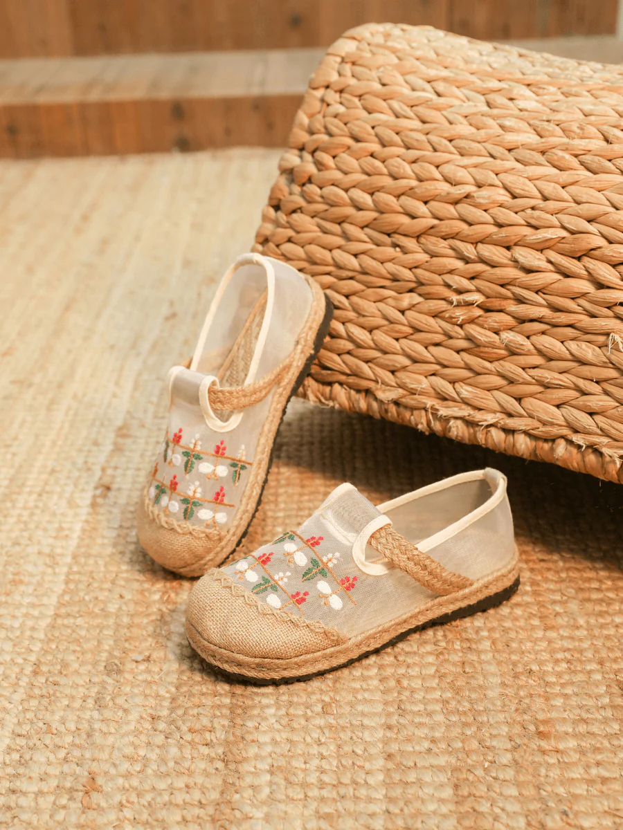 CACTUS ROSE | EMBROIDERED DAISY MESH UPPER LINEN ESPADRILLE - Image 5
