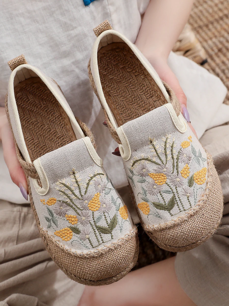Cactus Rose | Field Corn Embroidered Round Toe Linen Espadrilles - Beige - Image 6