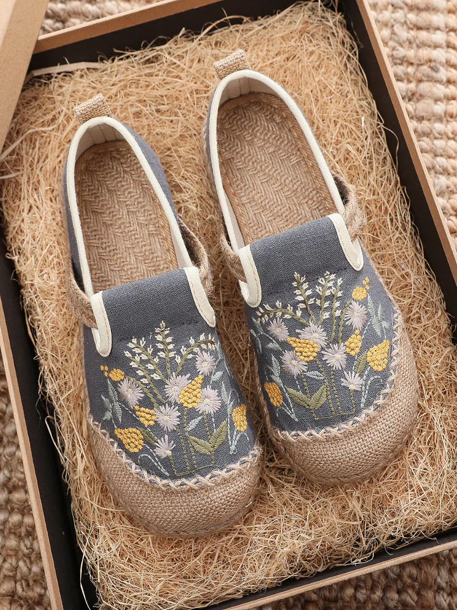 Cactus Rose | Field Corn Embroidered Linen Round Toe Espadrilles Loafers - Grey - Image 5