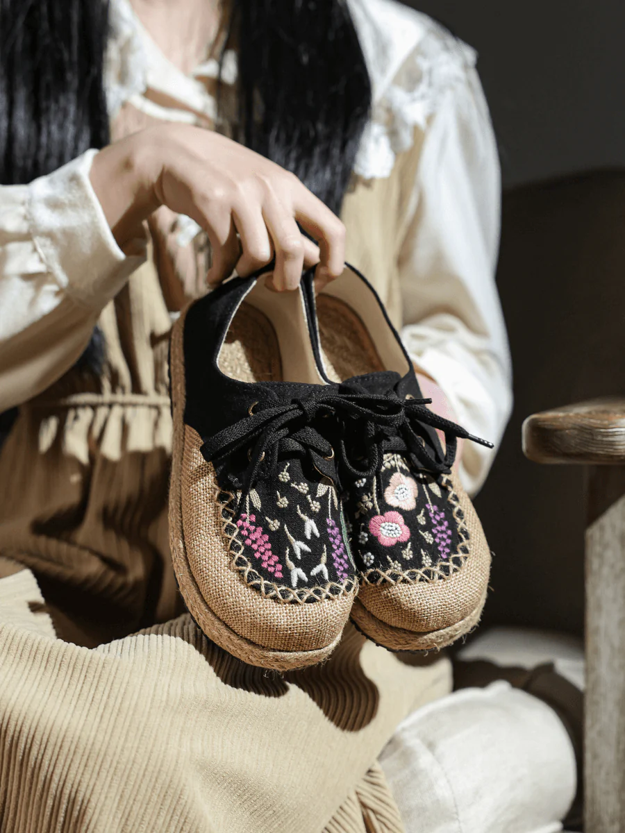 CACTUS ROSE | GARDEN EMBROIDERED LINEN ESPADRILLE SNEAKER - BLACK - Image 3
