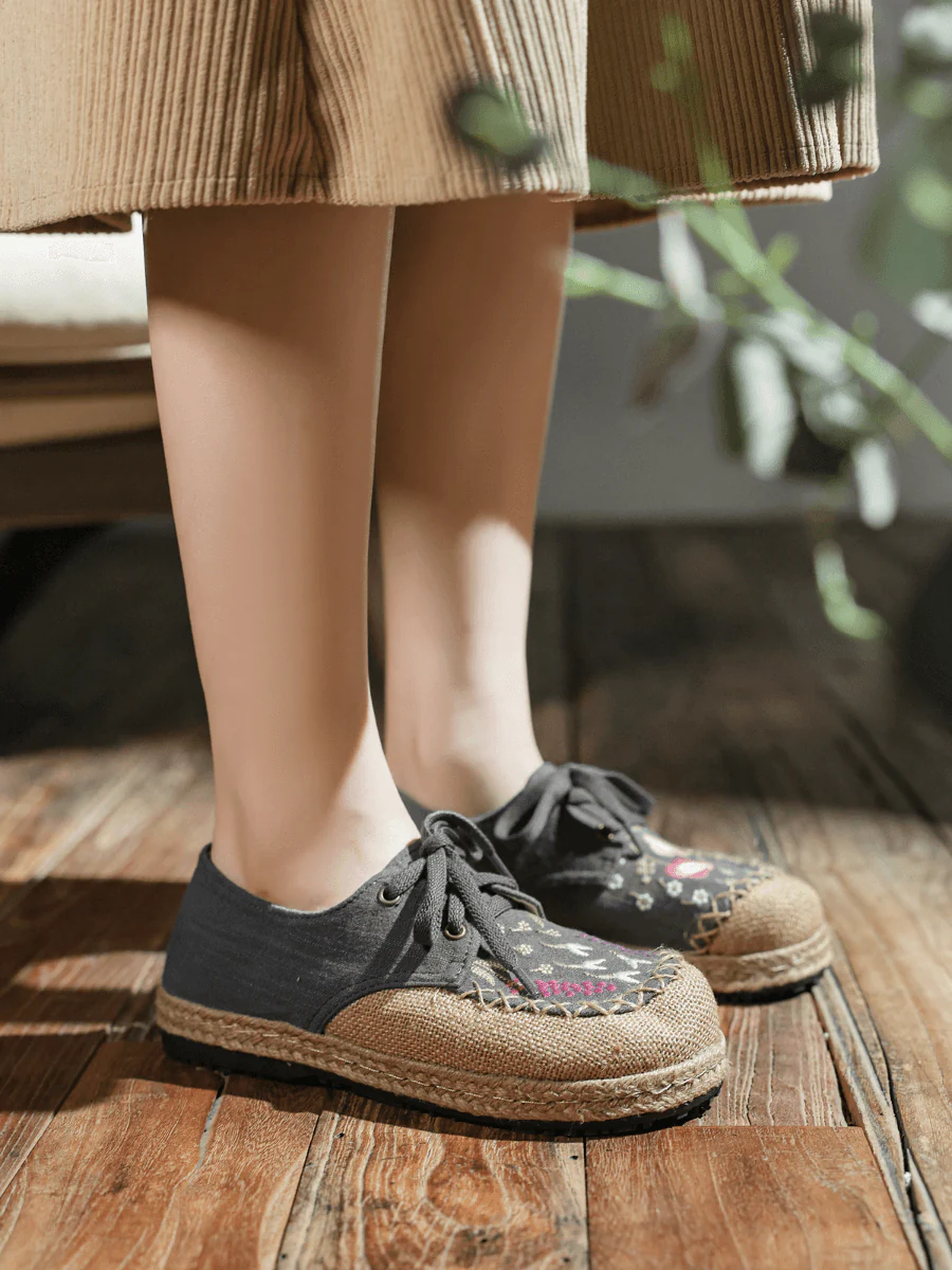 CACTUS ROSE | GARDEN EMBROIDERED LINEN ESPADRILLE SNEAKER - GREY - Image 2