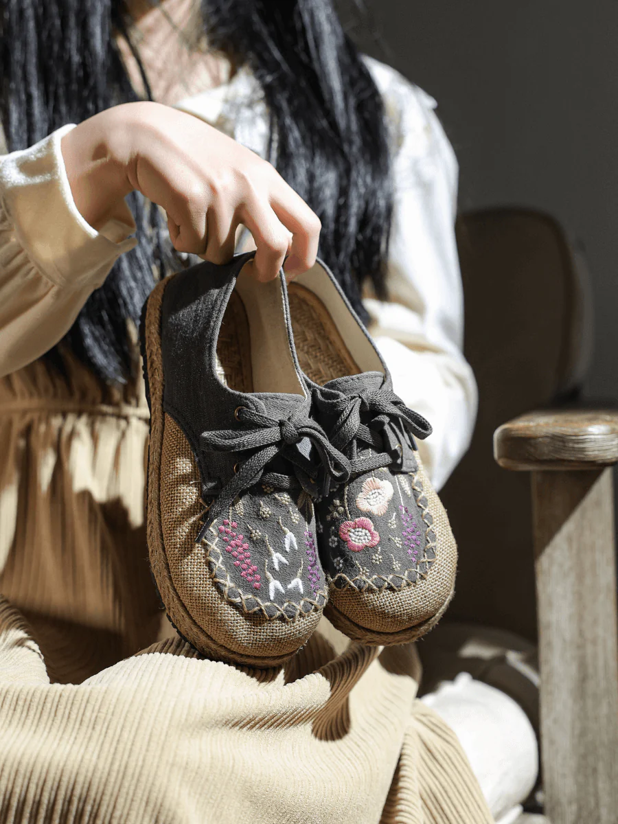 CACTUS ROSE | GARDEN EMBROIDERED LINEN ESPADRILLE SNEAKER - GREY - Image 4