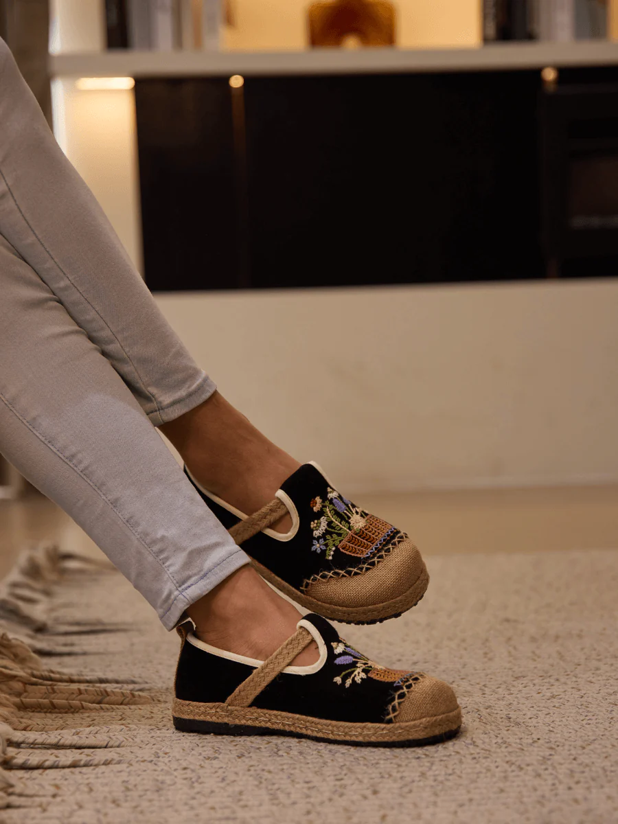 Cactus Rose | Gemma Floral Embroidered Linen Espadrilles - Black - Image 6
