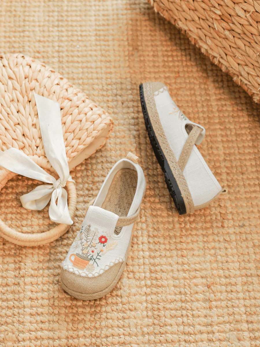 Cactus Rose | Gemma Floral Embroidered Linen Espadrilles - Cream - Image 6