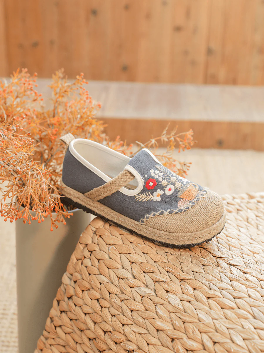 Cactus Rose | Gemma Floral Embroidered Linen Espadrilles - Grey - Image 3