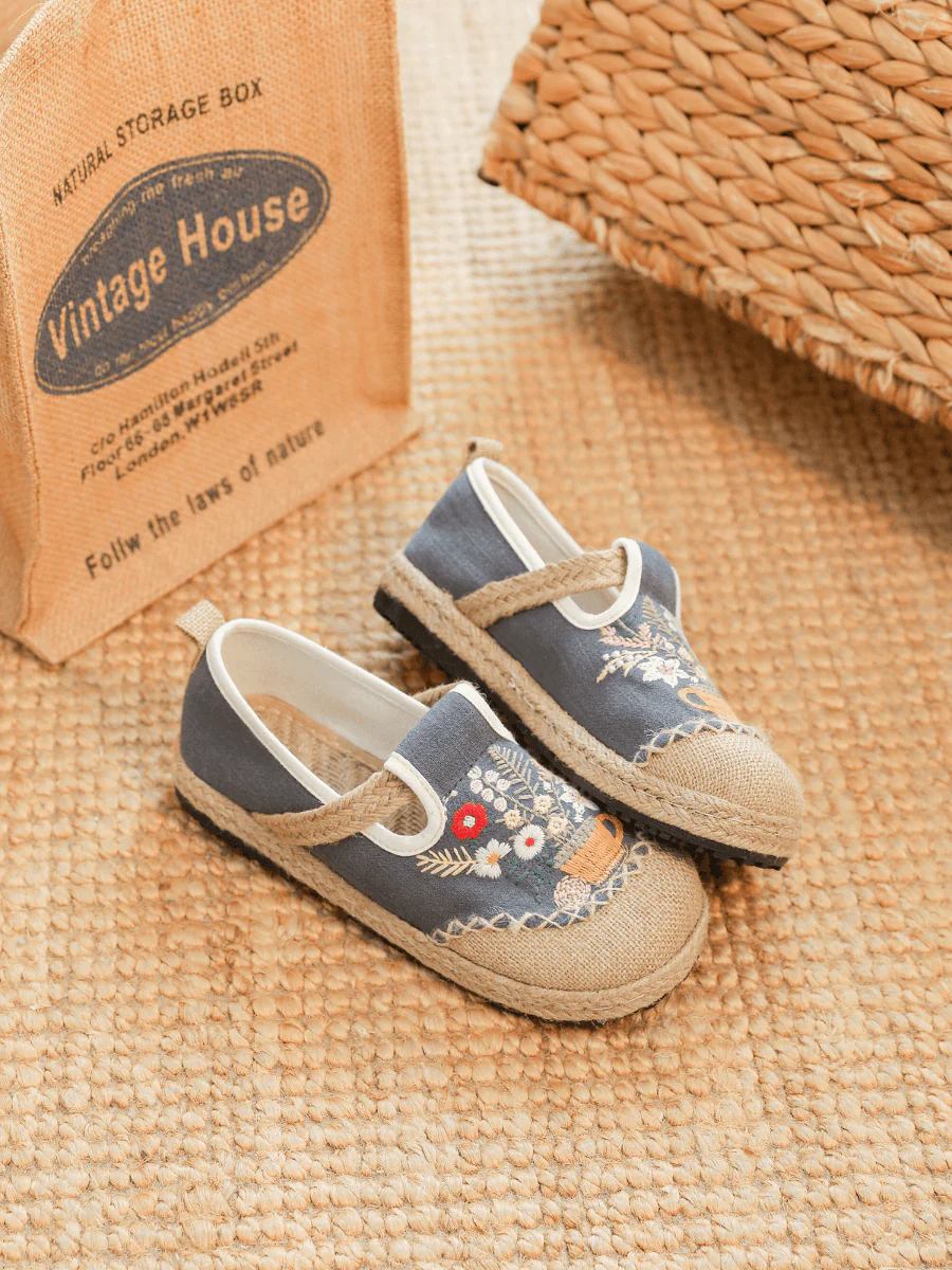Cactus Rose | Gemma Floral Embroidered Linen Espadrilles - Grey - Image 4