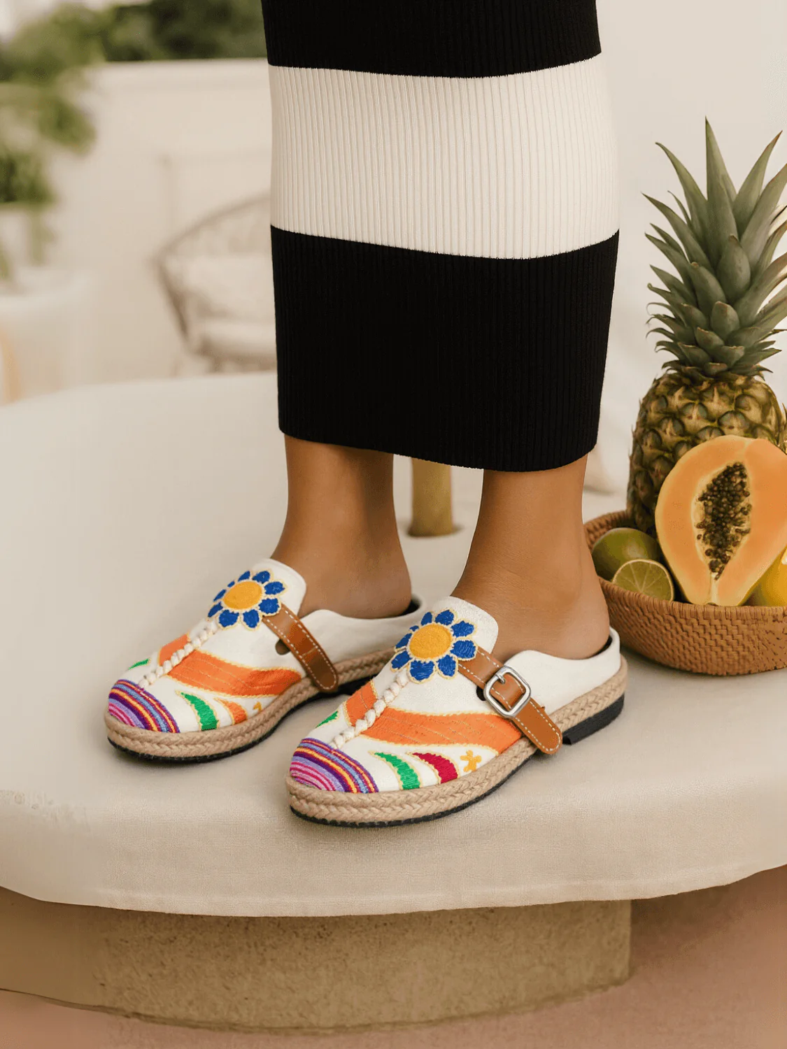 Cactus Rose | Honolulu Embroidered Linen Mules - beige
