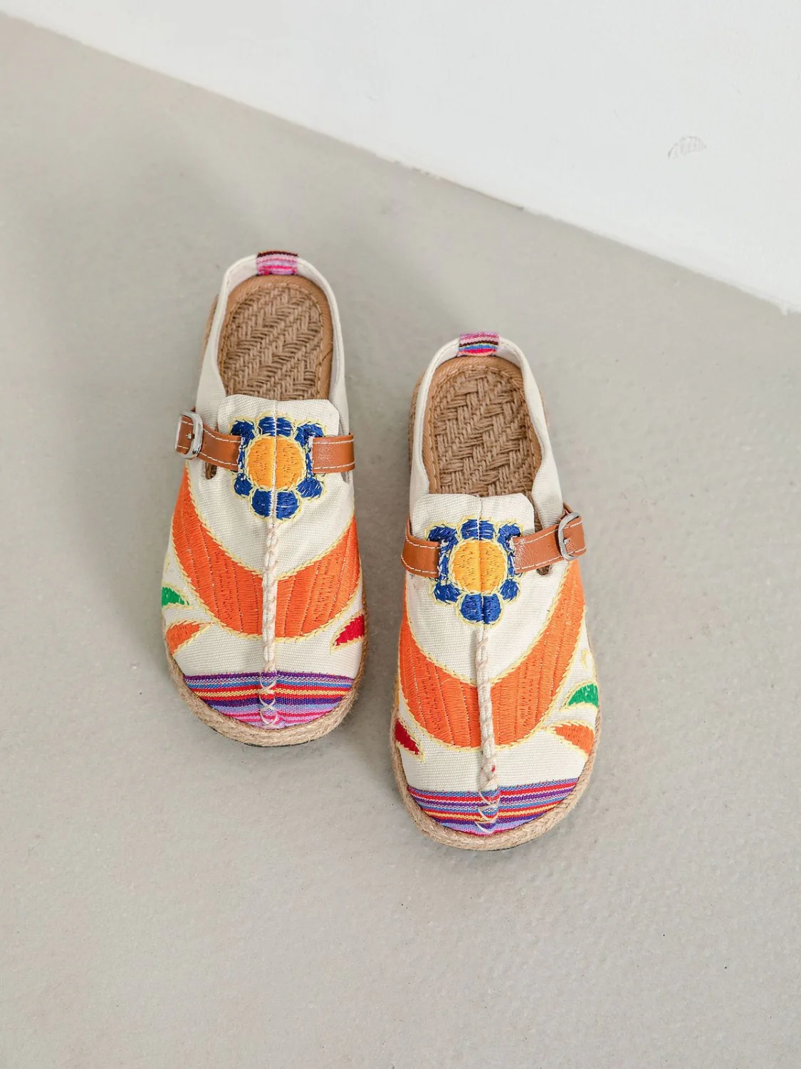 Cactus Rose | Honolulu Embroidered Linen Mules - beige - Image 2