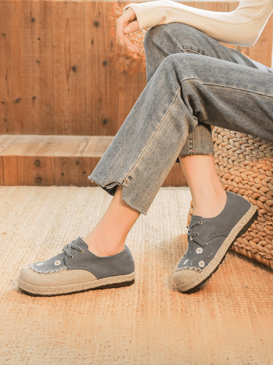 Cactus Rose | Irena Daisy Linen Espadrille - Grey - Image 4