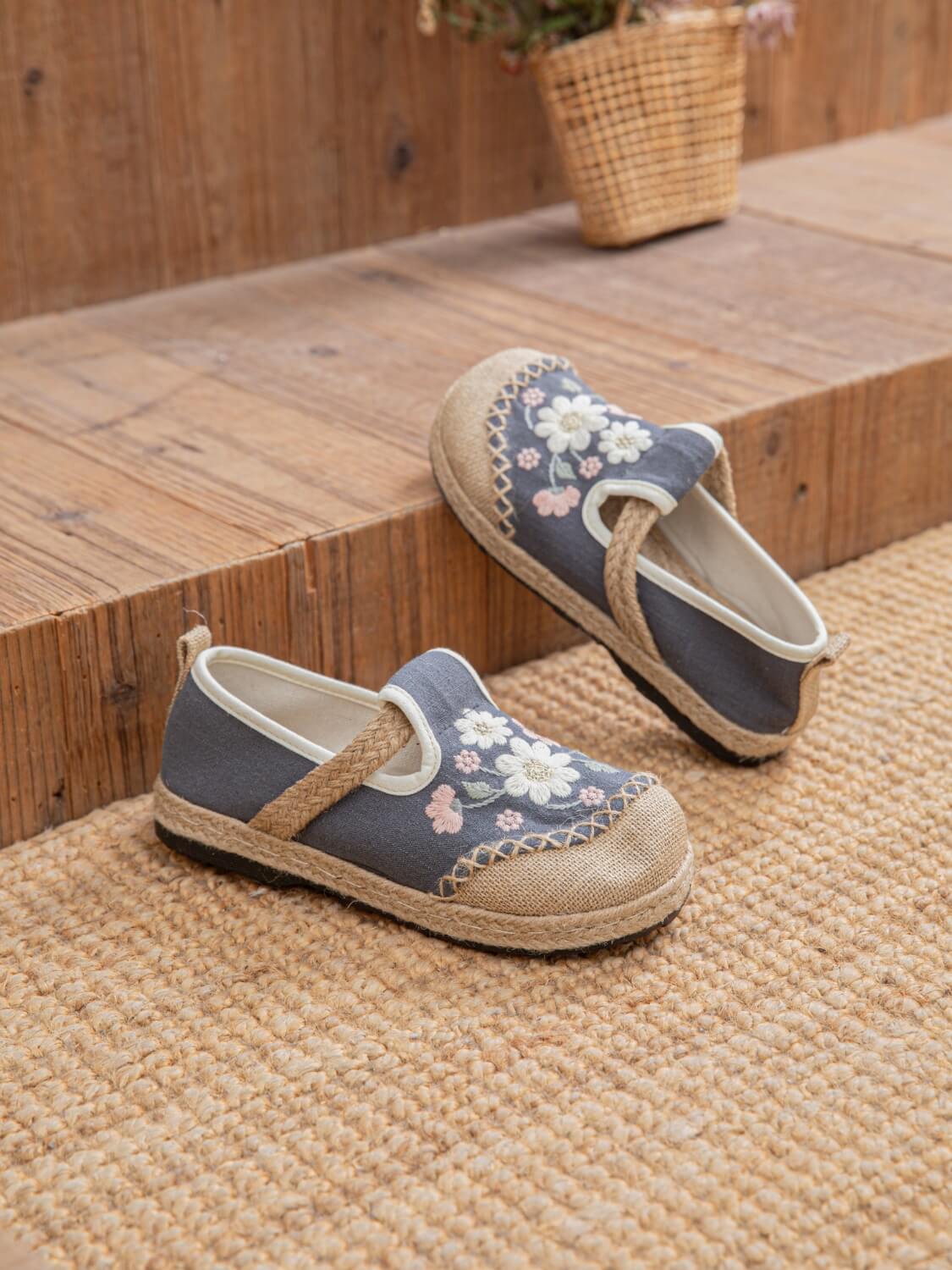 Cactus Rose | Islie Floral Linen Espadrilles - Image 12