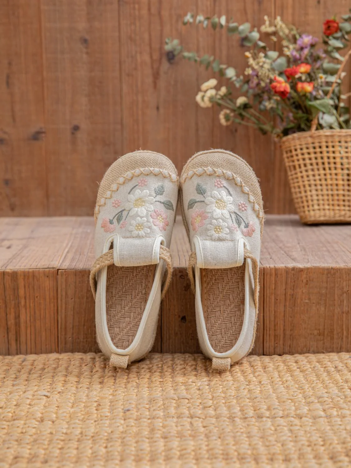 Cactus Rose | Islie Floral Linen Espadrilles - Image 3