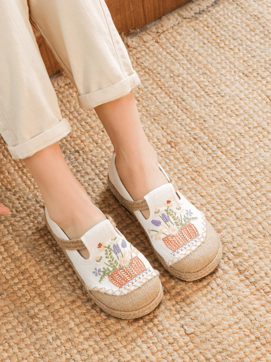 Cactus Rose | Kahului Embroidered Linen Espadrilles - Apricot - Image 2