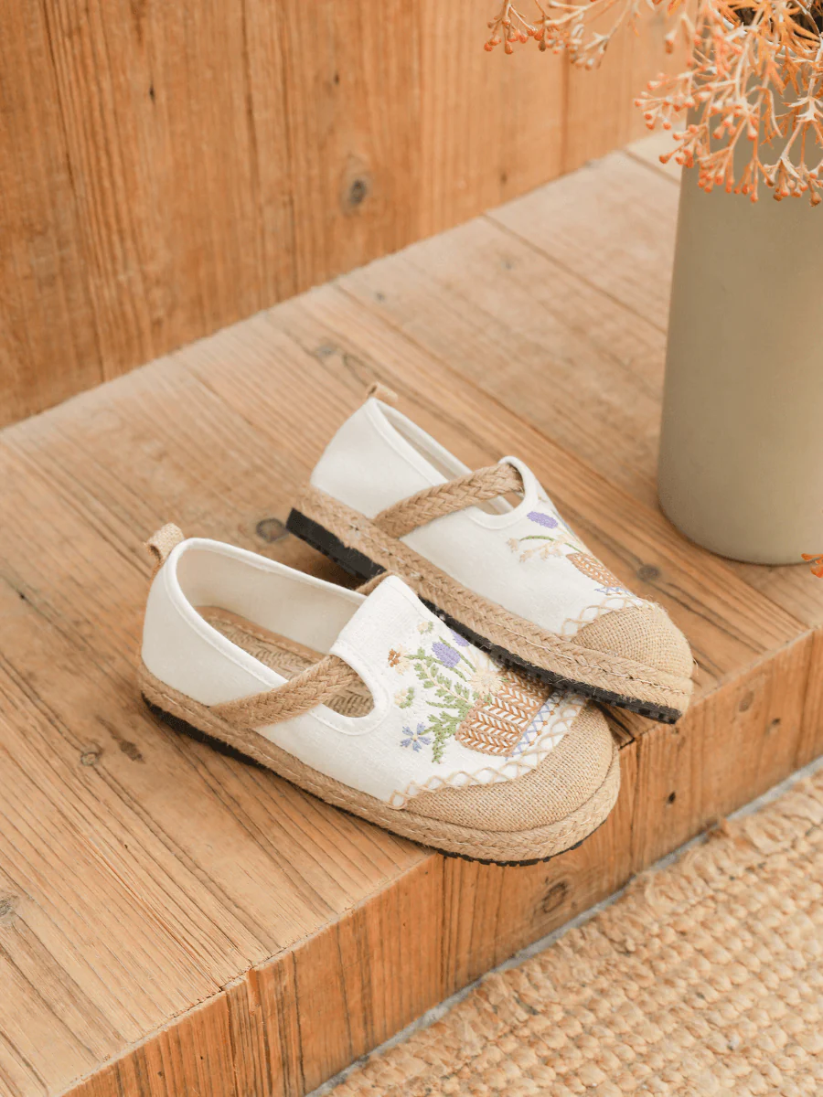 Cactus Rose | Kahului Embroidered Linen Espadrilles - Apricot - Image 4