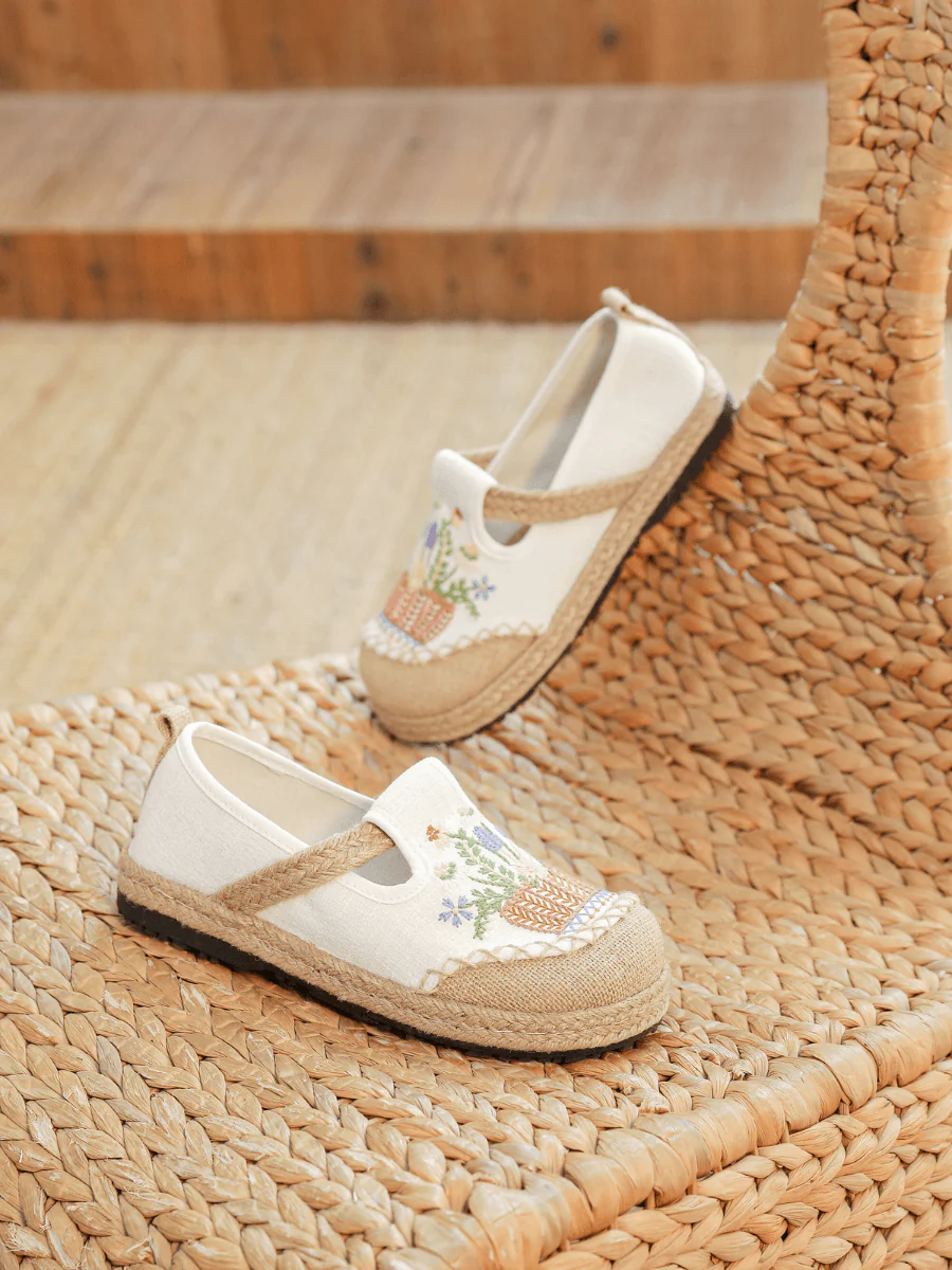 Cactus Rose | Kahului Embroidered Linen Espadrilles - Apricot - Image 5