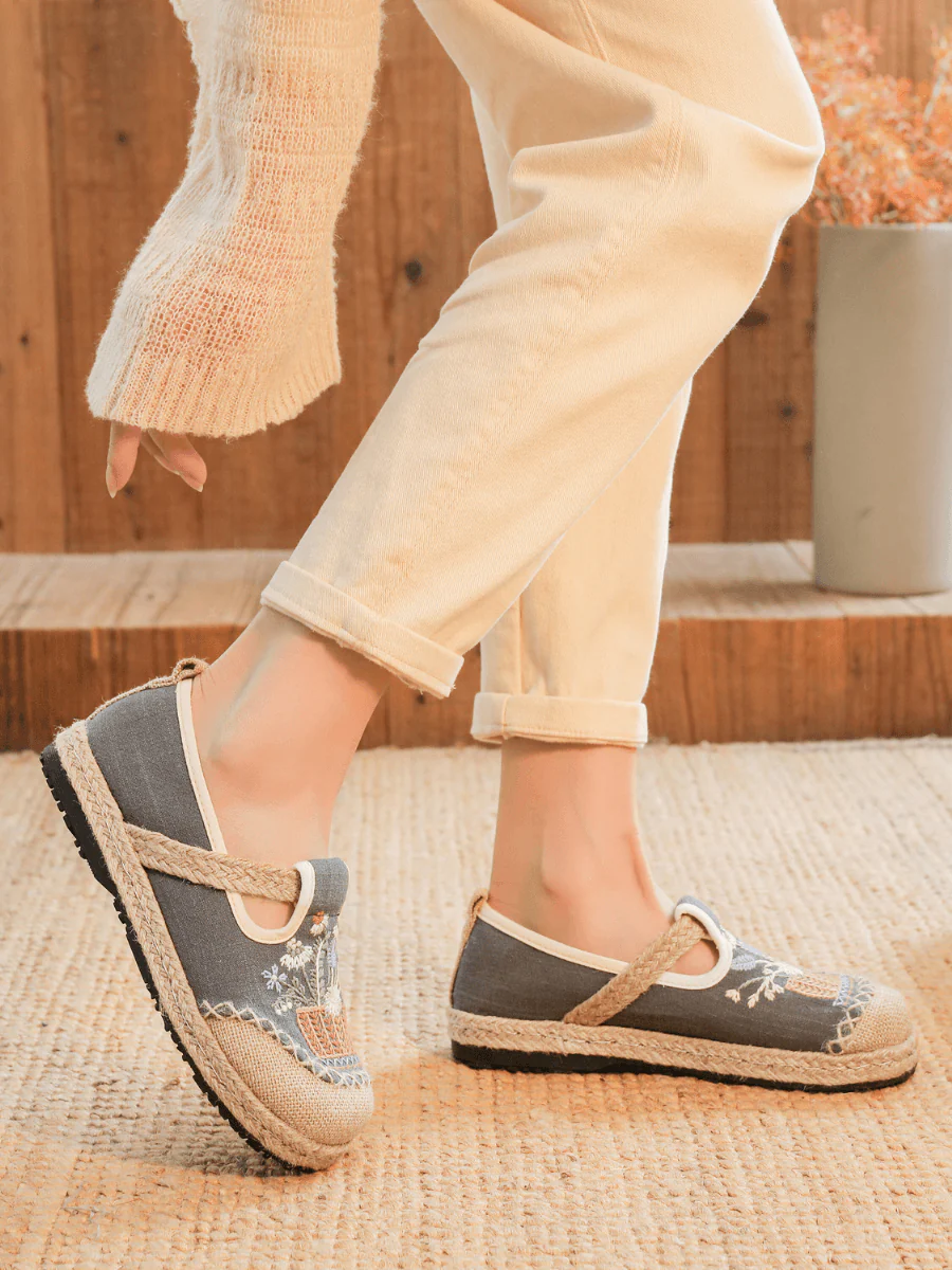 Cactus Rose | Kahului Embroidered Linen Espadrilles - Grey - Image 4