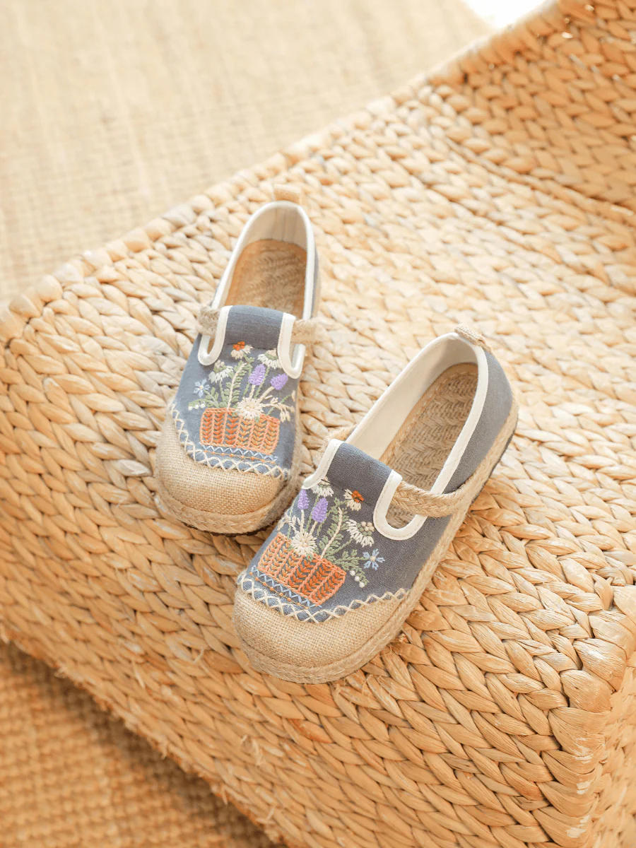 Cactus Rose | Kahului Embroidered Linen Espadrilles - Grey - Image 5
