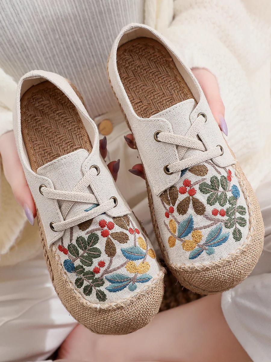 Cactus Rose | Playground Embroidered Linen Boat Shoes - Beige - Image 4
