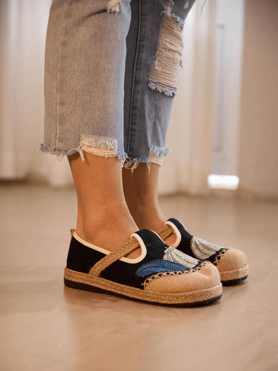 Cactus Rose | Pumpkin Kiss Embroidered Linen Loafer - Black - Image 3
