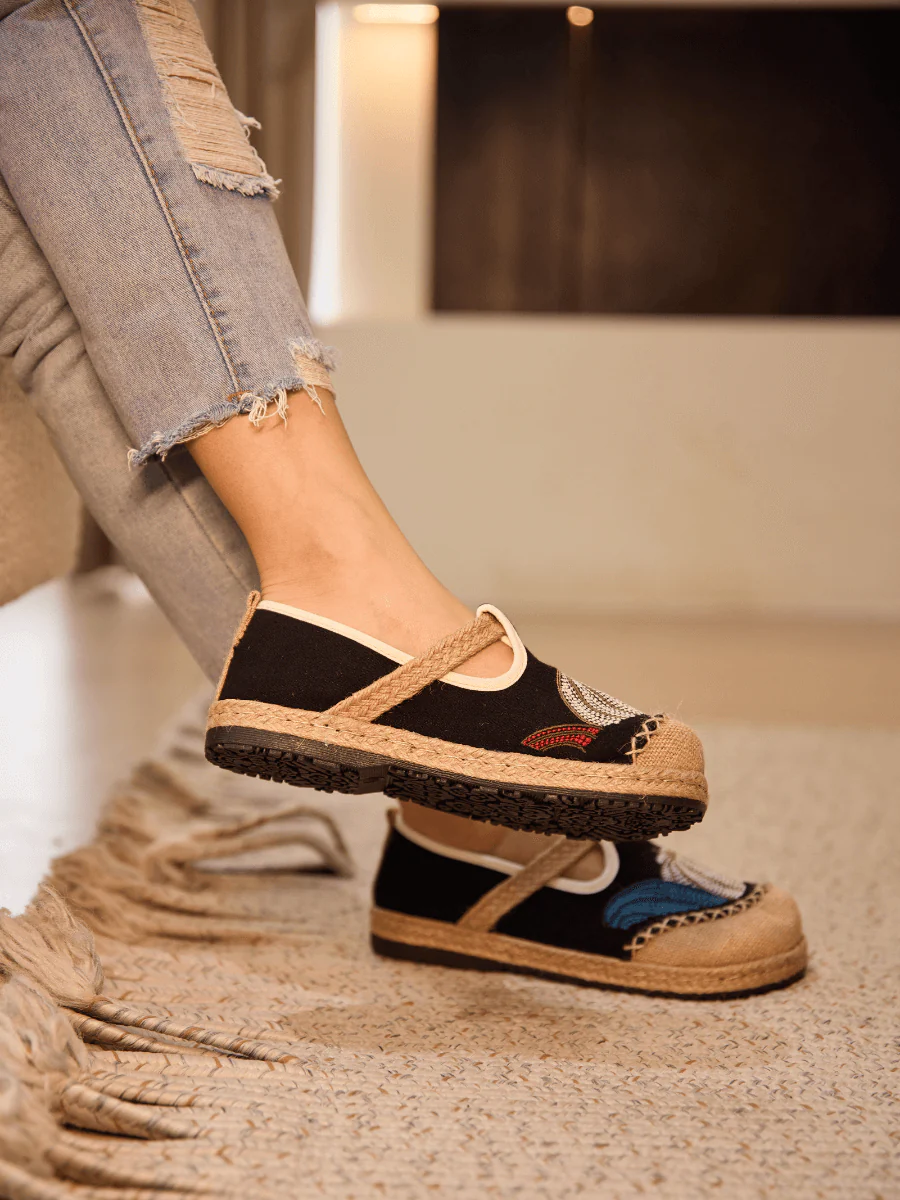 Cactus Rose | Pumpkin Kiss Embroidered Linen Loafer - Black - Image 6