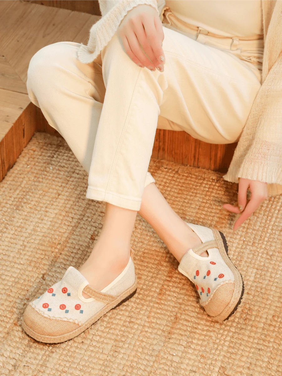 CACTUS ROSE | STAR EYE EMBROIDERED LINEN ESPADRILLE - APRICOT - Image 4