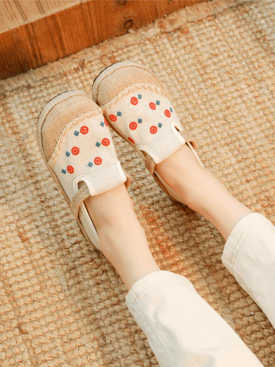 CACTUS ROSE | STAR EYE EMBROIDERED LINEN ESPADRILLE - APRICOT - Image 5