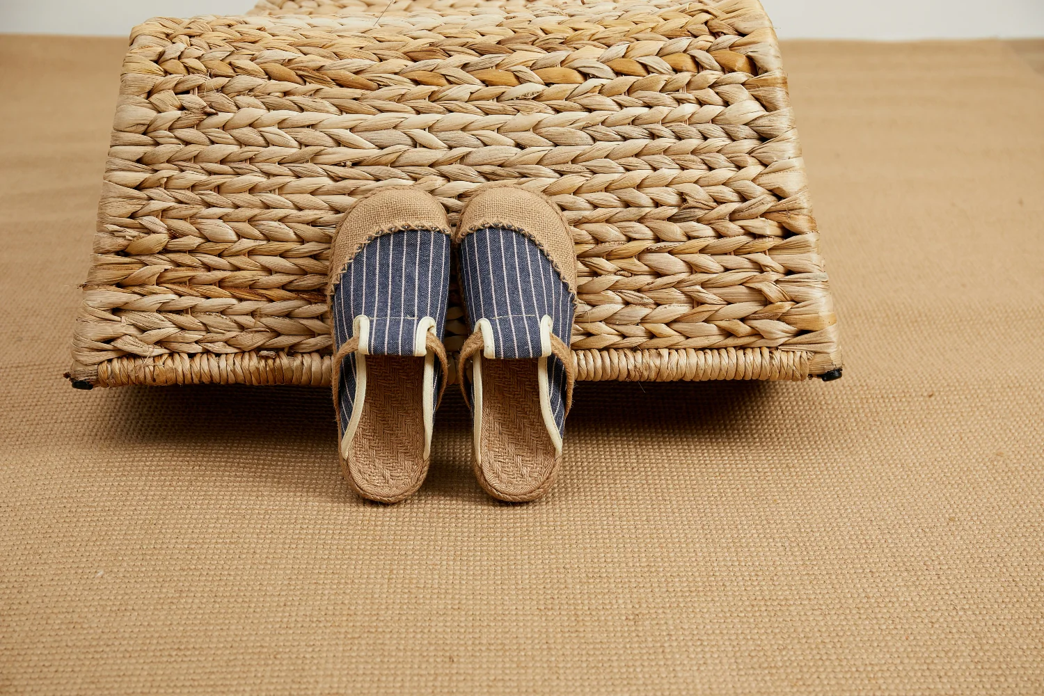 Cactus Rose |Stripe Strap-Accent Linen Mules Epadrilles - Women - Image 3