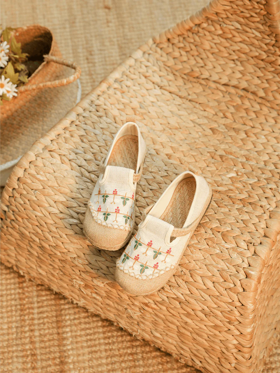 CACTUS ROSE | SWEET GARDEN EMBROIDERED LINEN ESPADRILLE - BEIGE - Image 4