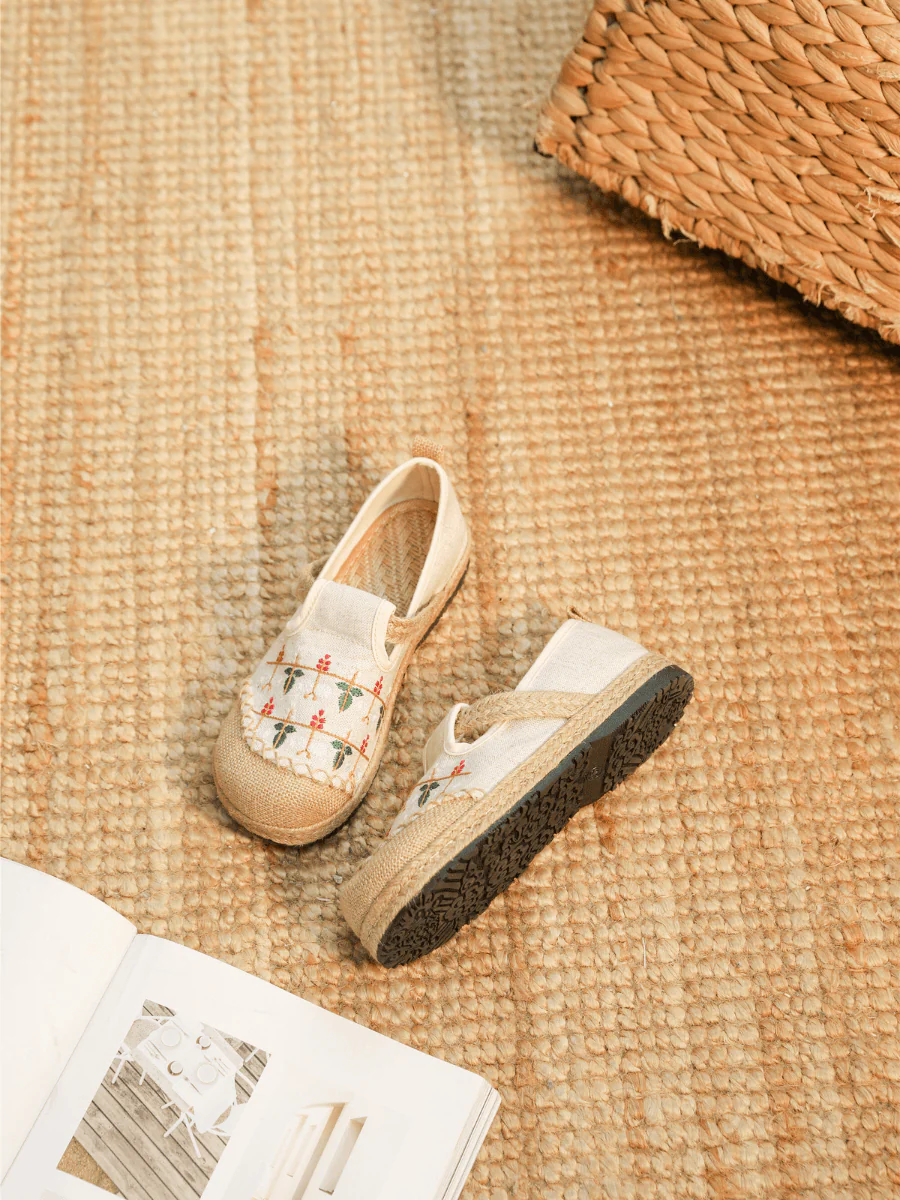 CACTUS ROSE | SWEET GARDEN EMBROIDERED LINEN ESPADRILLE - BEIGE - Image 6