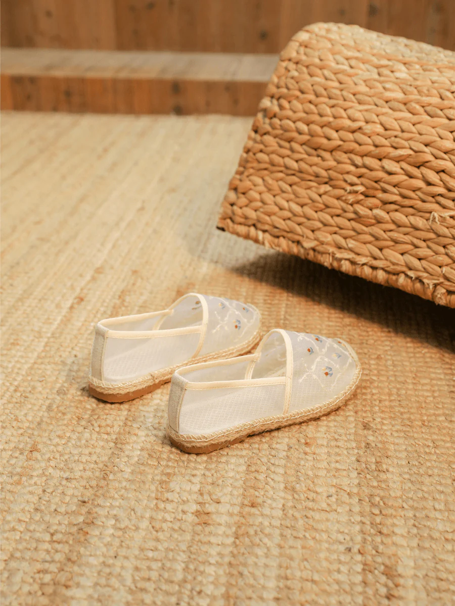 CACTUS ROSE | TWIN FLOWER EMBROIDERED LINEN ESPADRILLES - WHITE - Image 6